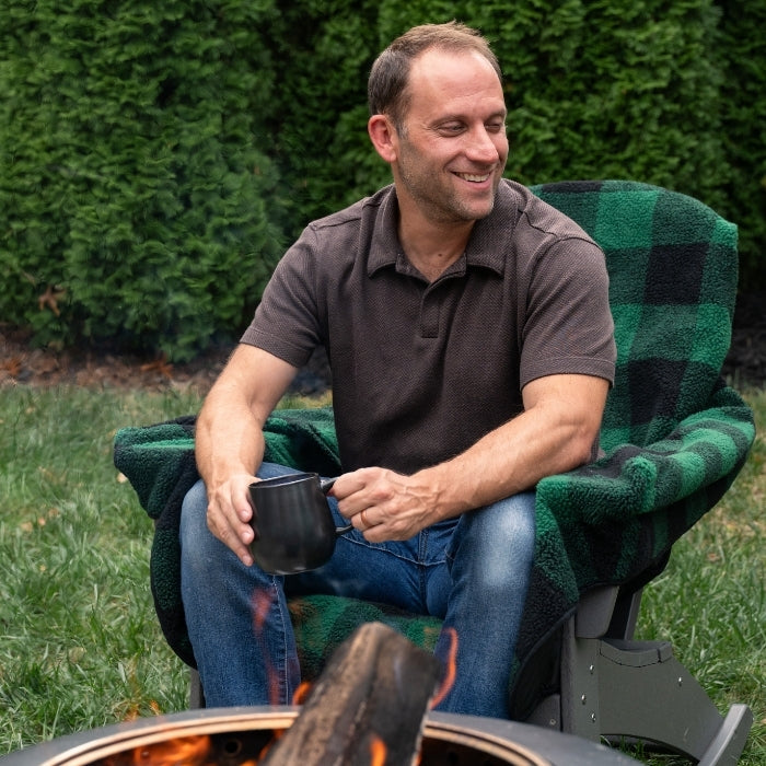 The Outdoor Cozy Chair Blanket