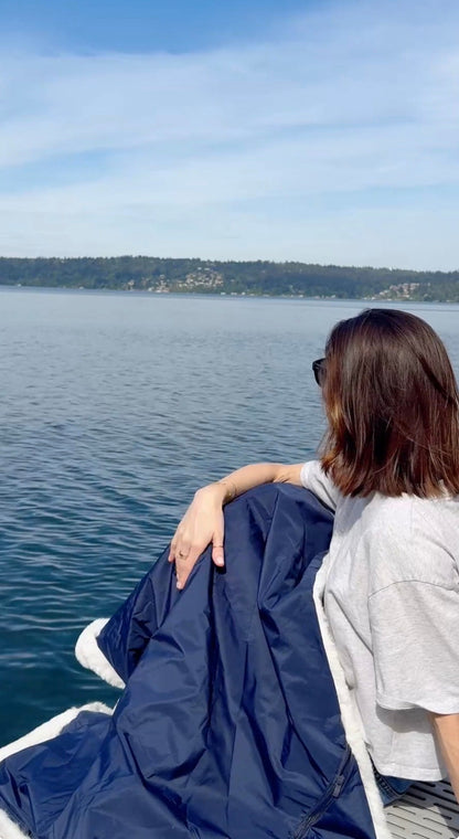 Waterproof Windproof Outdoor Lap Blanket | Pretty Rugged
