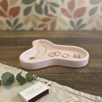 Jesmonite Clover Trinket Tray | Handcrafted Jewelry Dish