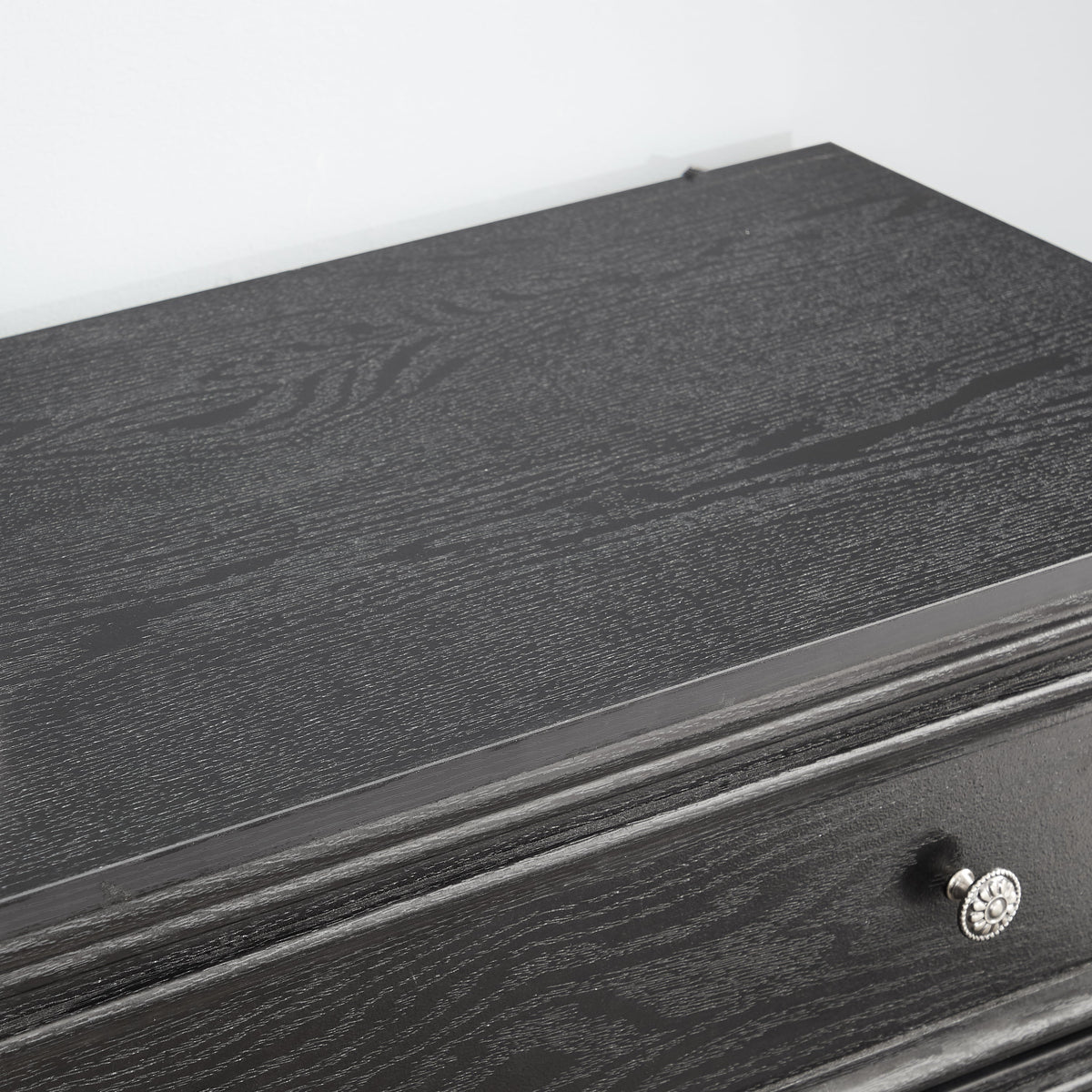 Modern 5-Drawer Black Dresser with Metal Handles - Black