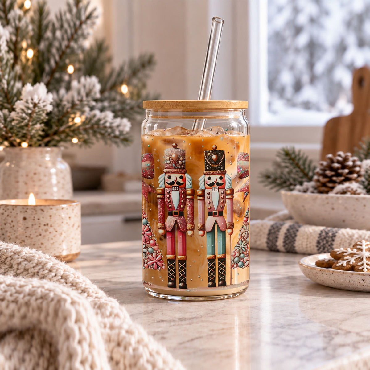 Nutcracker Glam 17oz