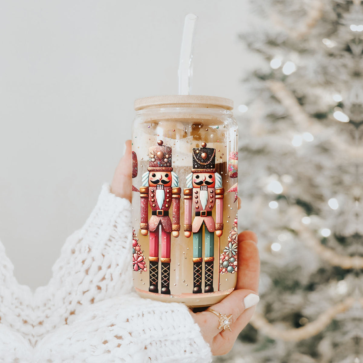 Nutcracker Glam 17oz