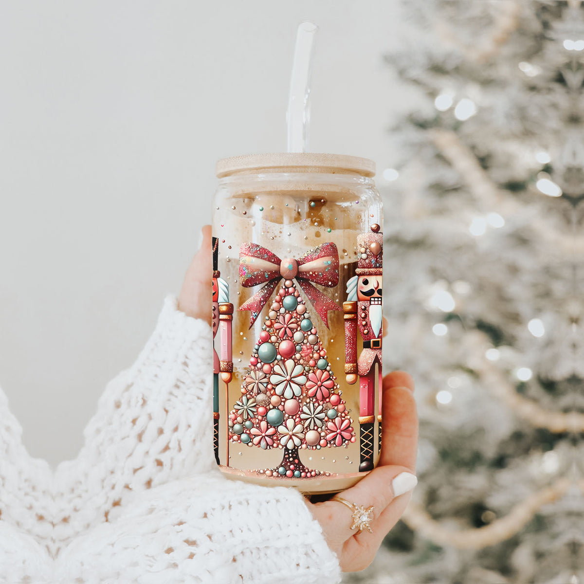 Nutcracker Glam 17oz