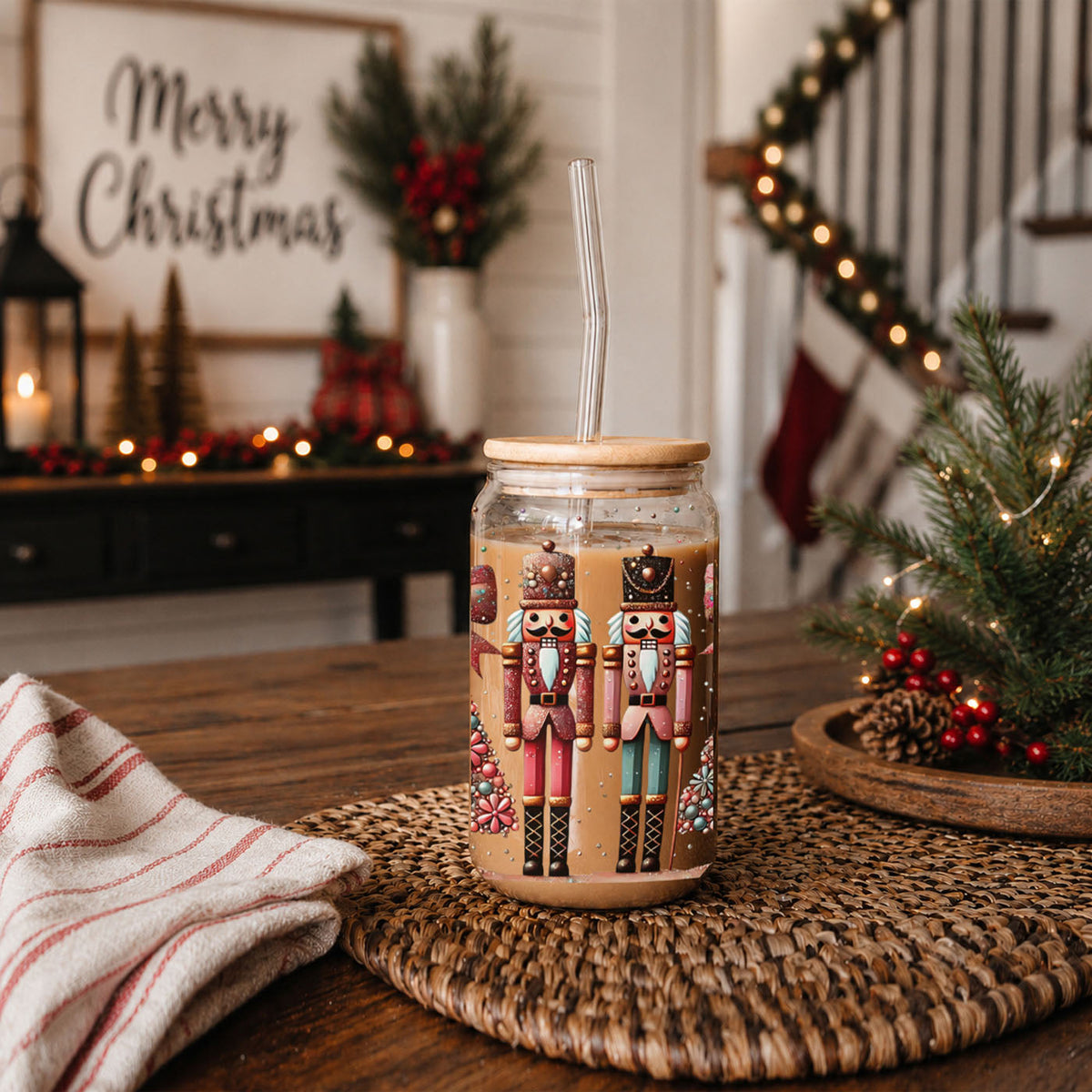 Nutcracker Glam 17oz
