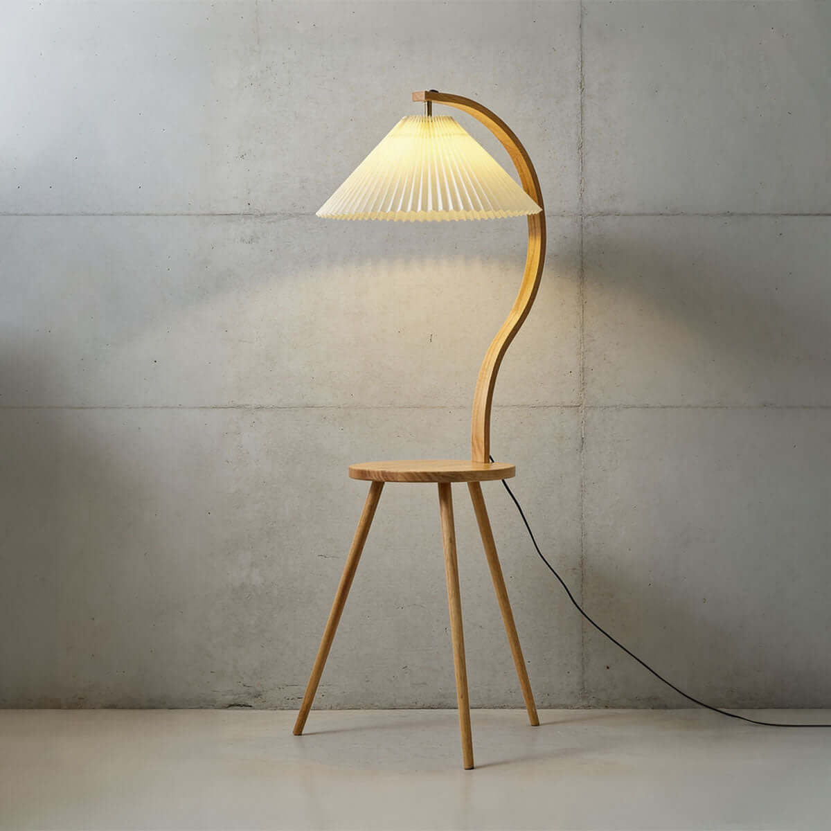 Silvoro Floor Lamp